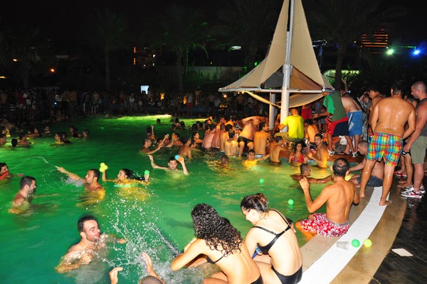 Foam Party Wet Night 2 - Part 1